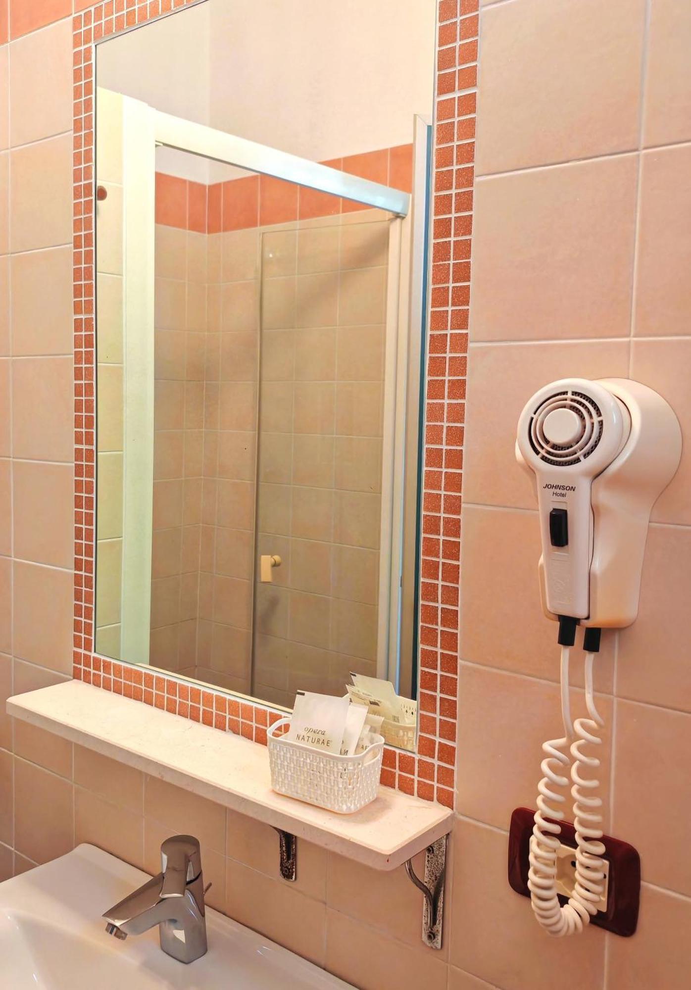 Hotel Etna - Nuova Gestione Romagnola All-Inclusive Spiaggia Parcheggio 리치오네 외부 사진